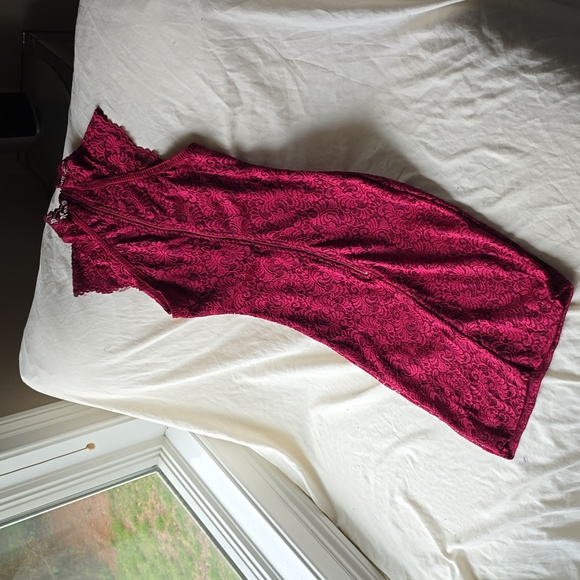 Charlotte Russe NWT Red Lace Bodycon Dress - Picture 2 of 4